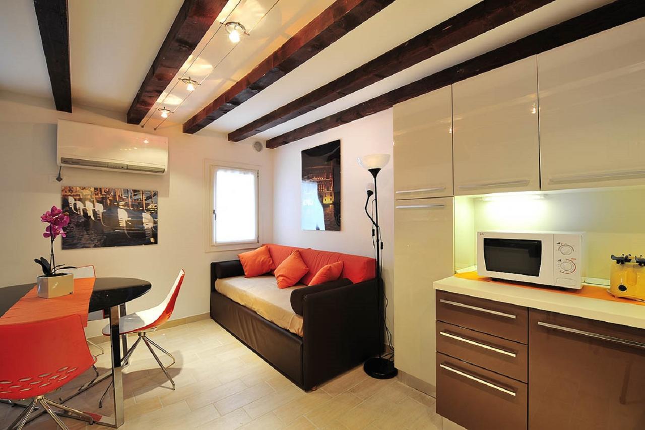 Palace La Vida Apartments By Wonderful Italy Veneţia Exterior foto